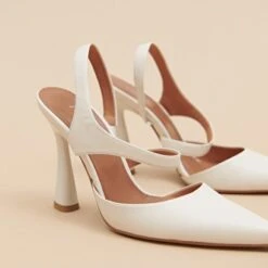 Escarpins à Bouts Pointus En Cuir écru 14 Escarpins à Bouts Pointus En Cuir écru -Xoxo Boutique 01W009338E.1708516986