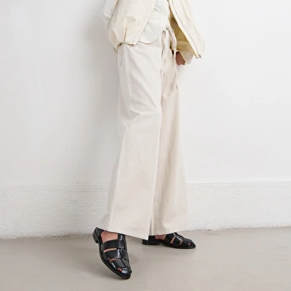 Sandales En Cuir Noir 3 Sandales En Cuir Noir