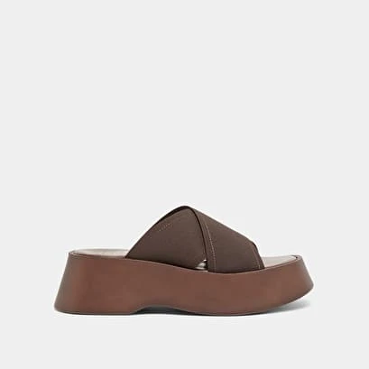 Mules Compensées à Lanières Croisées En élastique Marron Foncé 4 Mules Compensées à Lanières Croisées En élastique Marron Foncé – Image 2