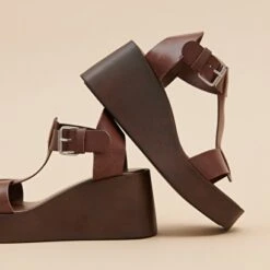 Sandales Compensées à Boucles Ajustables En Cuir Marron Foncé -Xoxo Boutique 01W009468E.1708517212