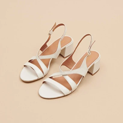 Sandales à Talons En Cuir Vieilli écru 5 Sandales à Talons En Cuir Vieilli écru – Image 3